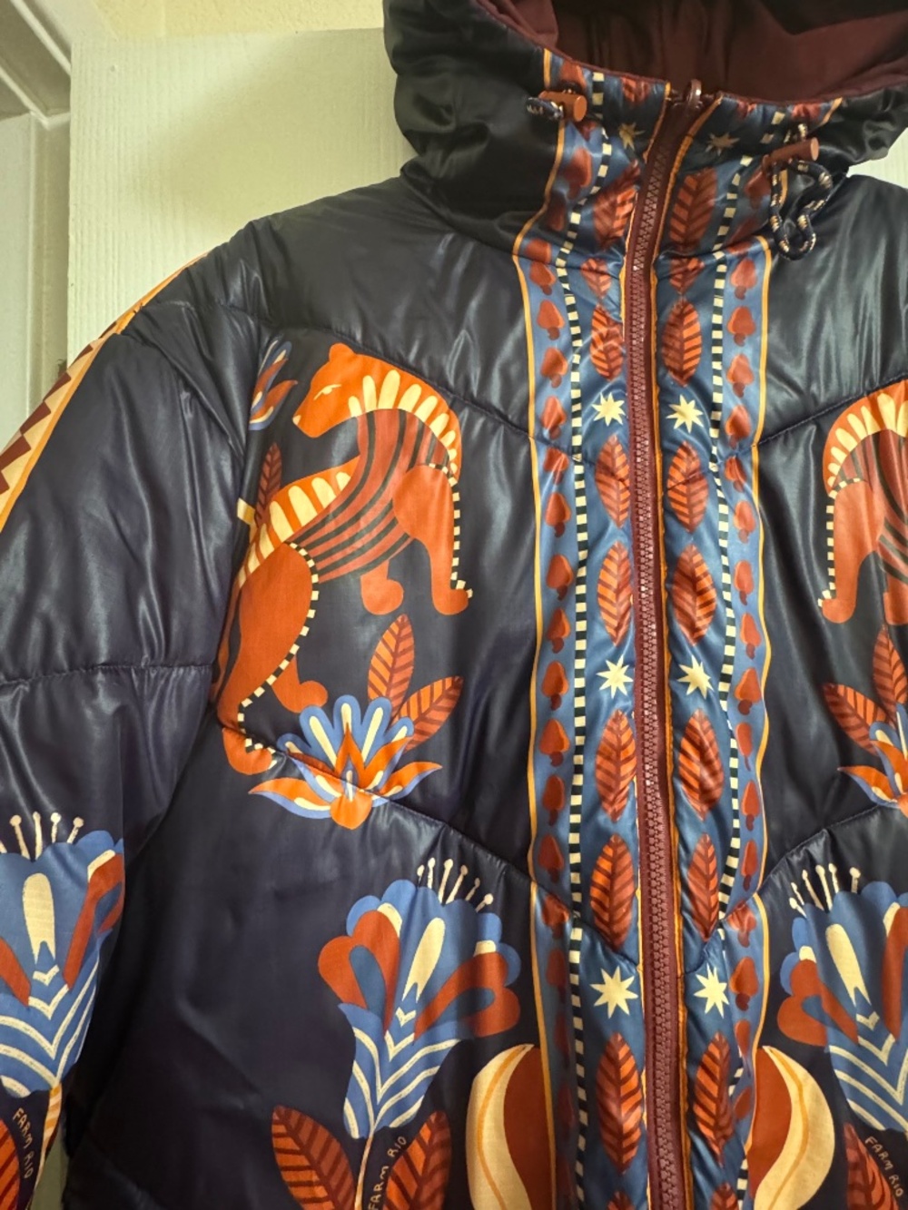 FARM RIO REVERSIBLE PUFFER JACKET - Picture 2 of 7